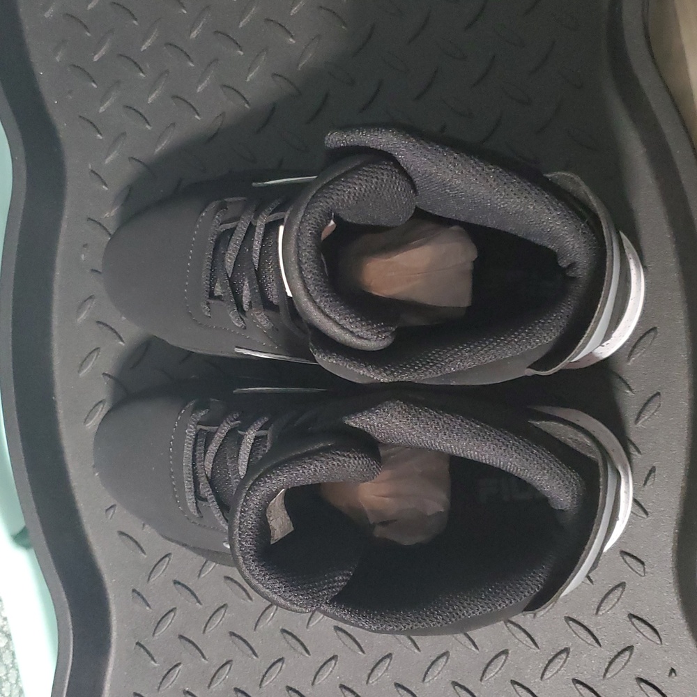 Fila  Mid-Top Sneakers - Picture 7 of 8